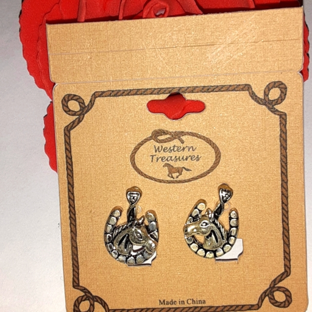 Nwt western treasures silver horse earrings